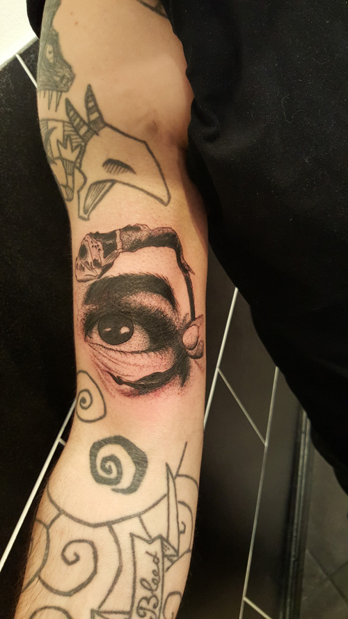 Eckyl & jeckyl tattoo M. Noir